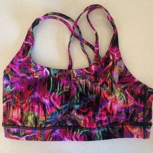Lululemon Energy bra size 8, color hyper flow pink